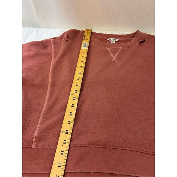 AE American Eagle oversized cropped medium M sweatshirt distressed holes dusty r - Picture 9 of 10